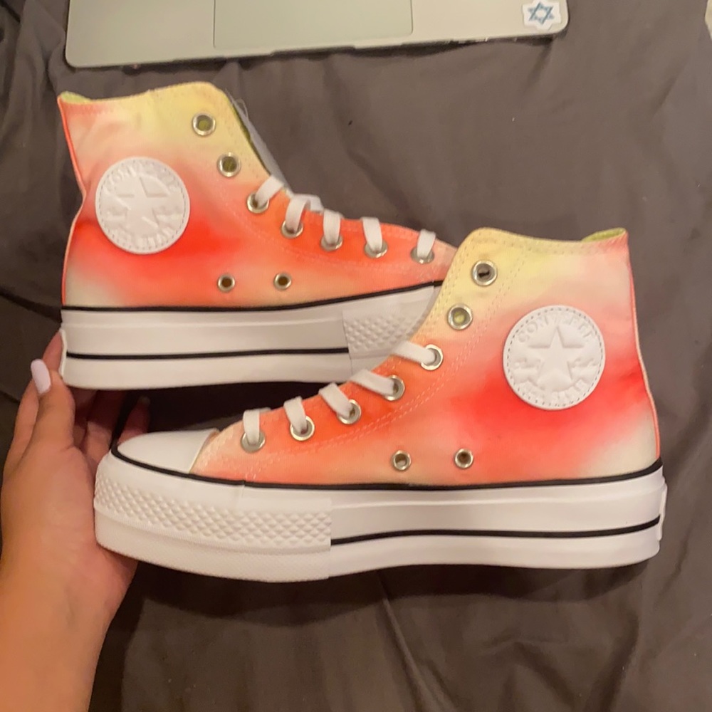 Brand New Platform Converse